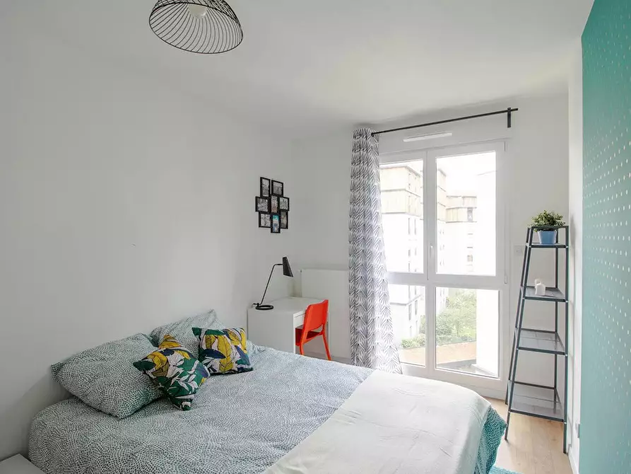 Immagine 4 di Camera in affitto  in Rue Mozart a Clichy