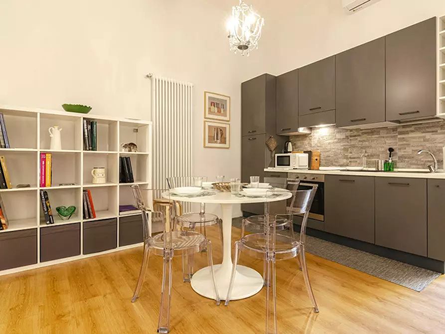 Immagine 7 di Appartamento in affitto  in Via Santo Stefano a Bologna