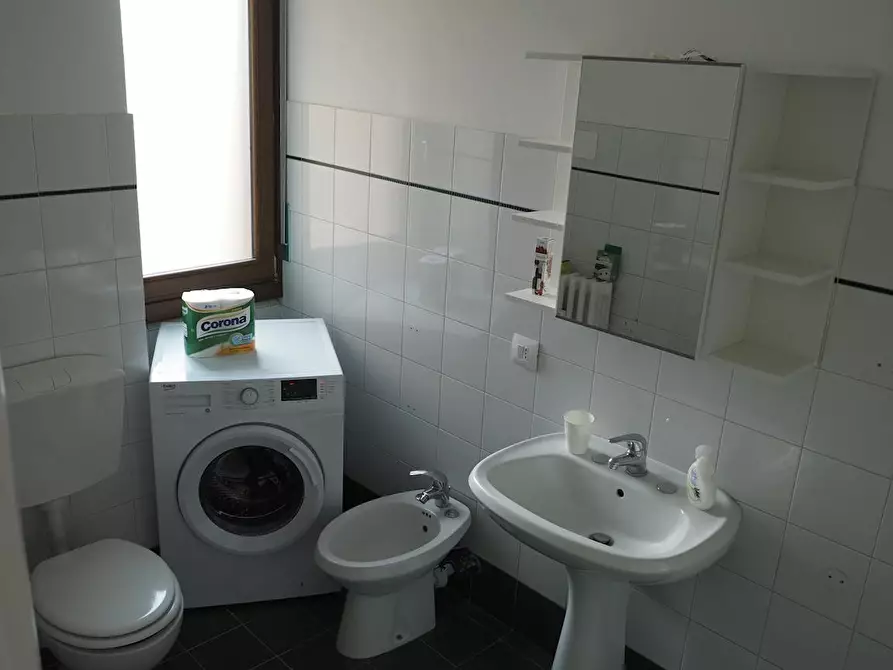 Immagine 4 di Camera in affitto  in Via Gian Domenico Cassini a Torino