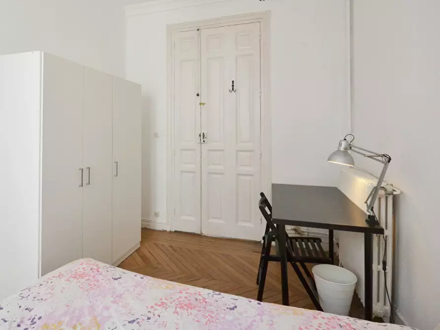 Immagine 3 di Camera in affitto  in Calle de las Fuentes a Madrid