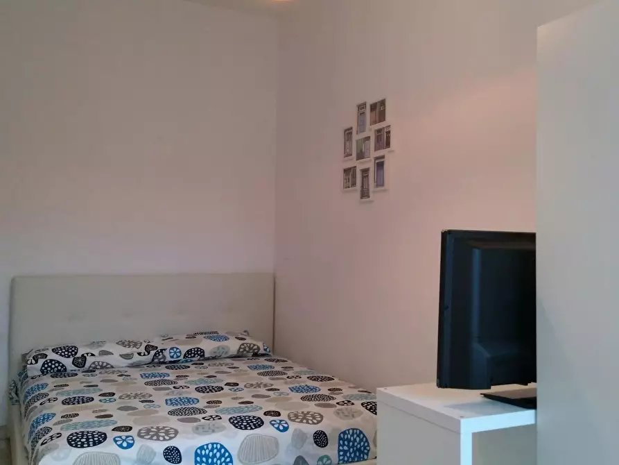 Immagine 4 di Camera in affitto  in Via Bartolomeo d'Alviano a Milano