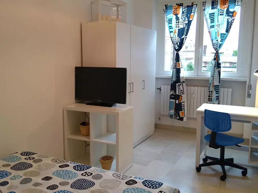 Immagine 3 di Camera in affitto  in Via Bartolomeo d'Alviano a Milano