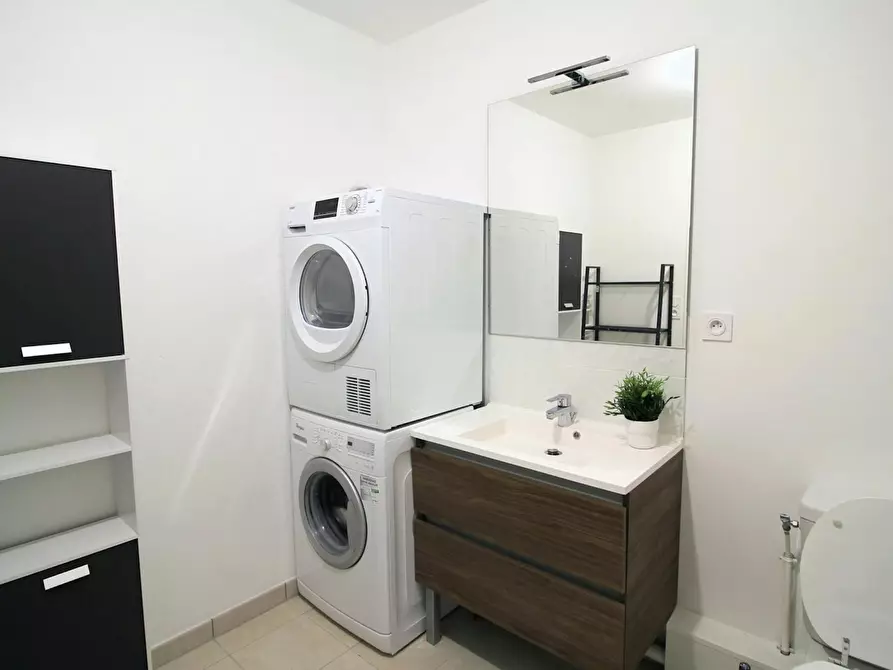 Immagine 8 di Camera in affitto  in Rue Mozart a Clichy