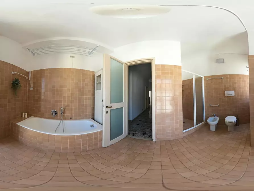 Immagine 7 di Camera in affitto  in Via Vettabbia a Milano