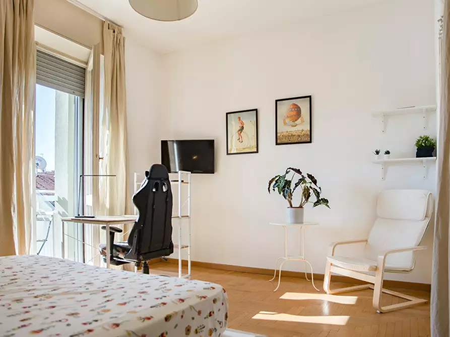 Immagine 1 di Camera in affitto  in Via Vettabbia a Milano