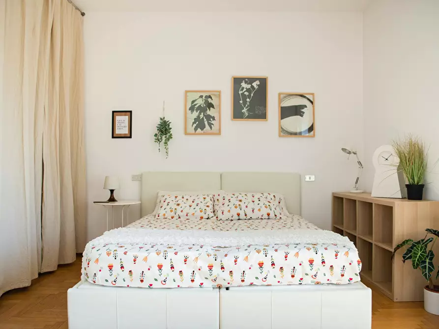 Immagine 6 di Camera in affitto  in Via Vettabbia a Milano