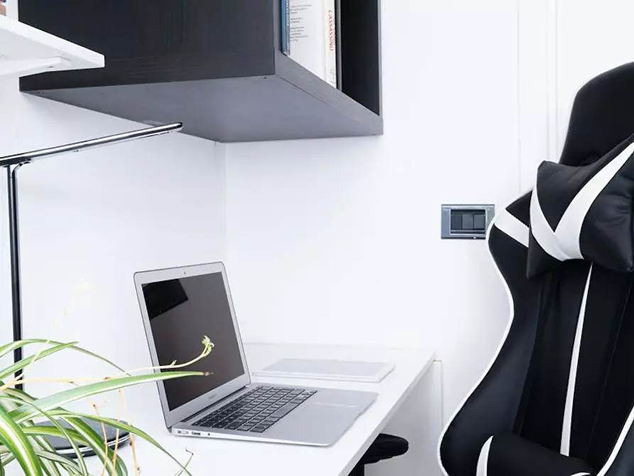 Immagine 5 di Camera in affitto  in Viale Papiniano a Milano