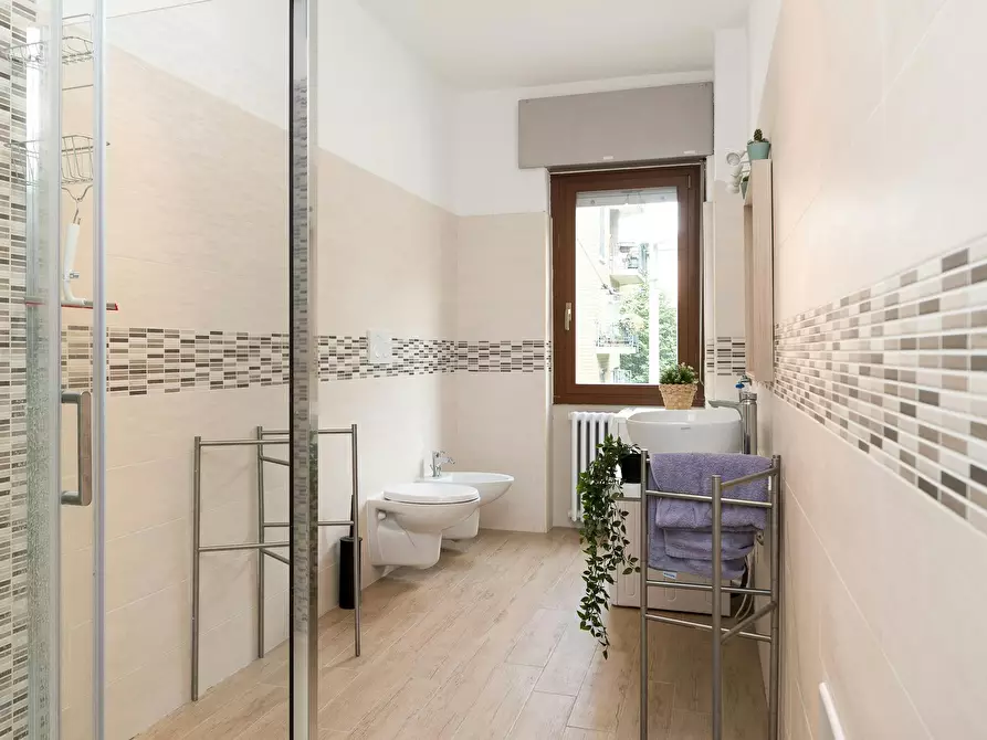 Immagine 9 di Camera in affitto  in Via Carlo Valvassori Peroni a Milano