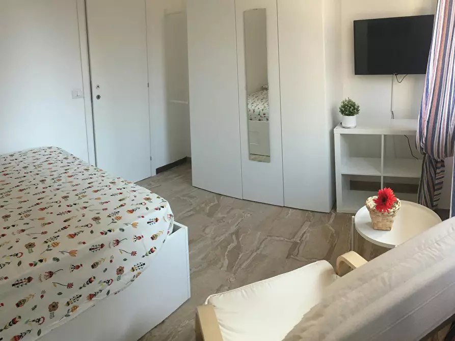 Immagine 2 di Camera in affitto  in Via Carlo Valvassori Peroni a Milano