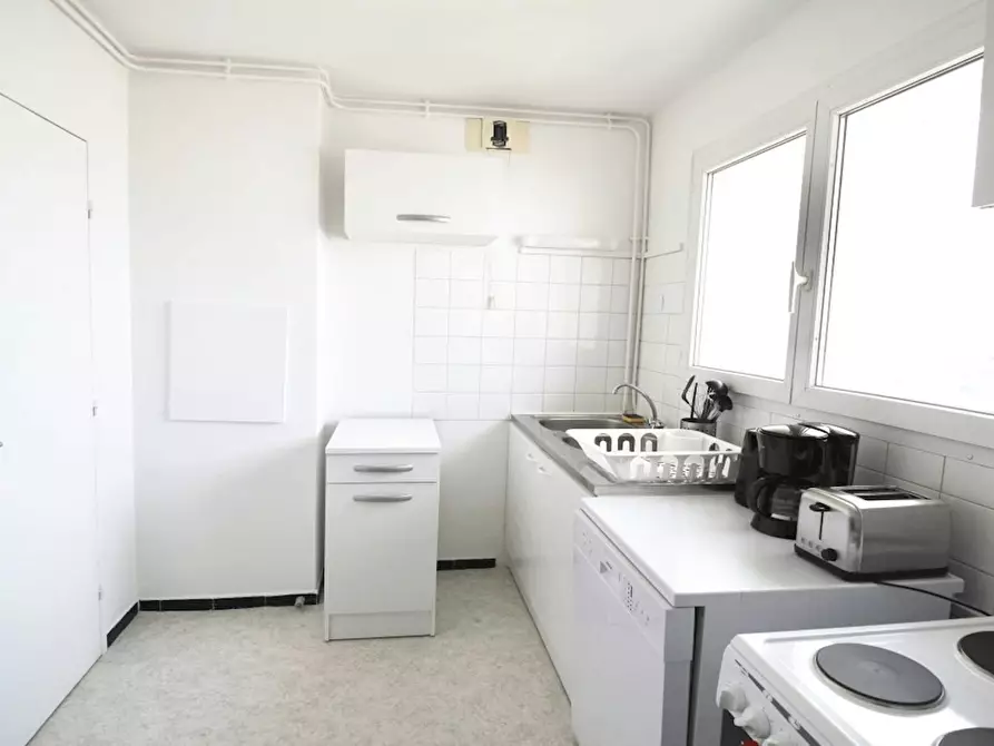 Immagine 5 di Camera in affitto  in Square Vitruve a Paris 20