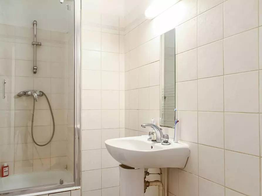 Immagine 8 di Camera in affitto  in Avenue d'Alsace-Lorraine a Rueil-Malmaison