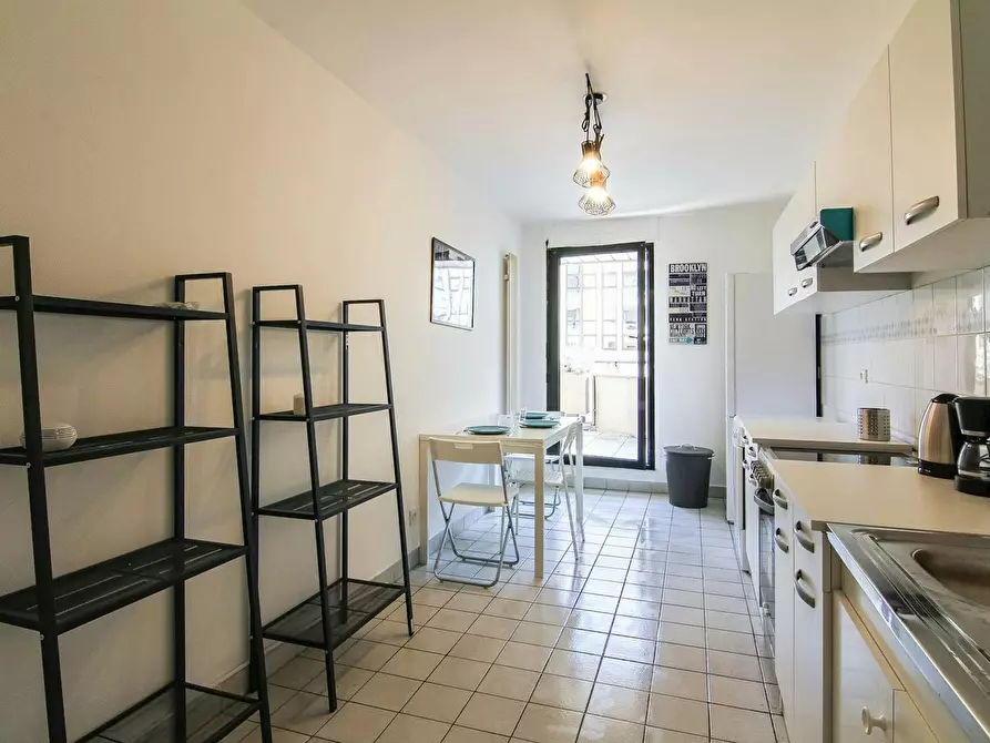 Immagine 10 di Camera in affitto  in Avenue d'Alsace-Lorraine a Rueil-Malmaison