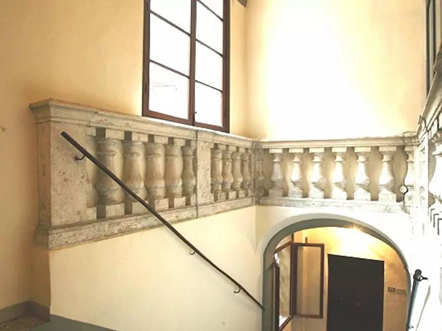 Immagine 9 di Camera condivisa in affitto  in Via del Porrione a Siena