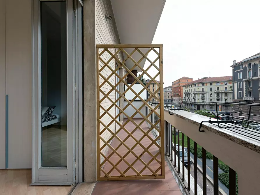Immagine 8 di Camera in affitto  in Via Andrea Costa a Milano