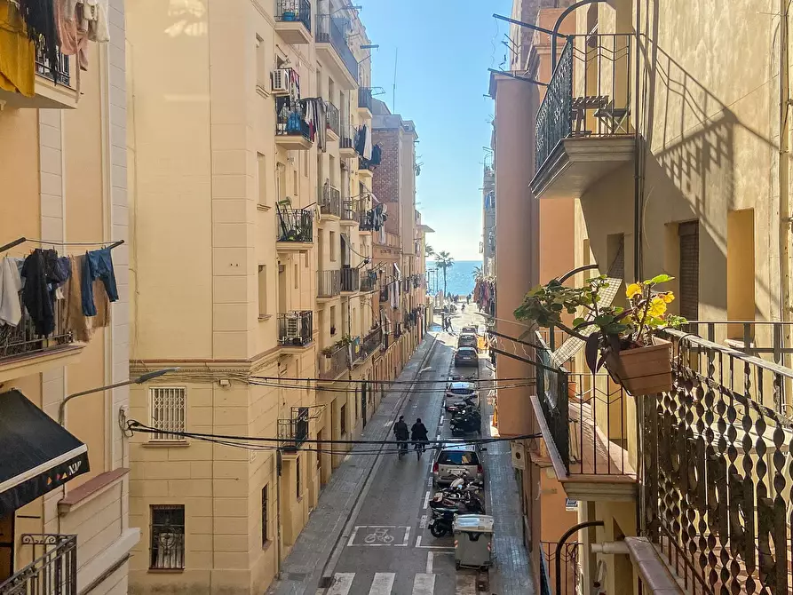 Immagine 5 di Appartamento in affitto  in Carrer de Sevilla a Barcelona