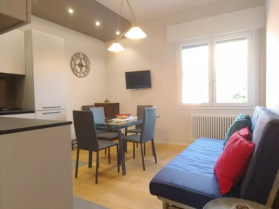 Immagine 1 di Appartamento in affitto  in Via Francesco Baracca a Bologna