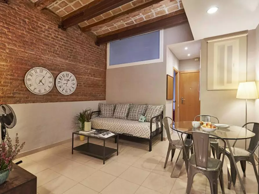 Immagine 2 di Appartamento in affitto  in Carrer de Sant Pere Màrtir a Barcelona