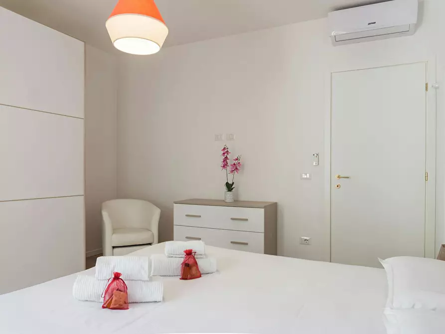 Immagine 8 di Appartamento in affitto  in Via degli Orti Oricellari a Firenze