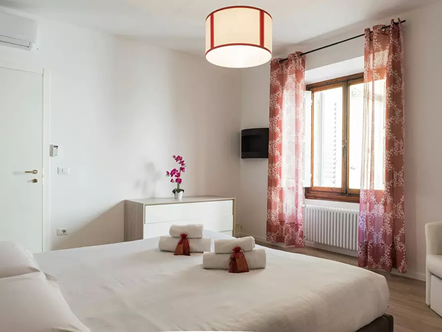 Immagine 10 di Appartamento in affitto  in Via degli Orti Oricellari a Firenze