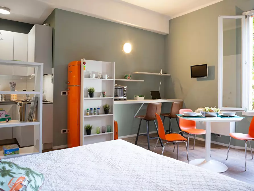 Immagine 2 di Appartamento in affitto  in Via Francesco Albani a Bologna