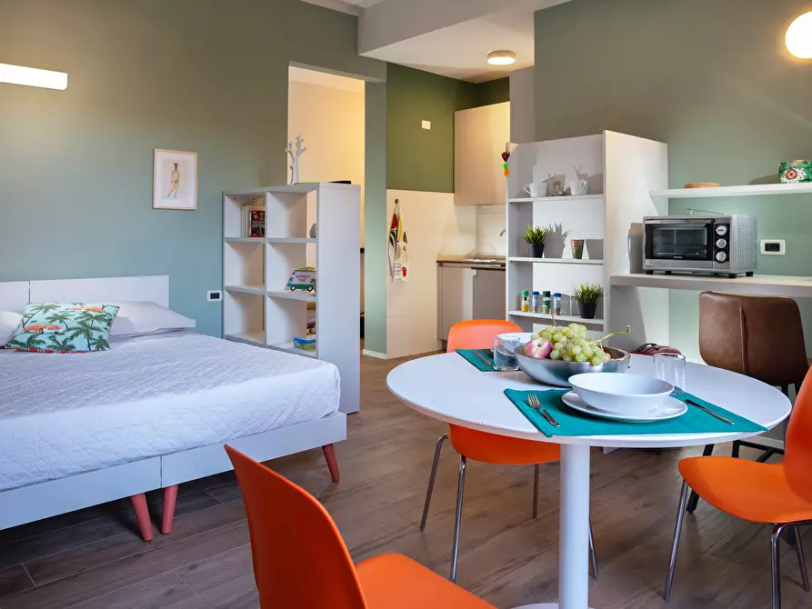 Immagine 1 di Appartamento in affitto  in Via Francesco Albani a Bologna