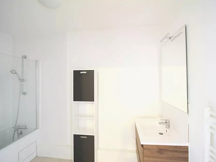Immagine 5 di Camera in affitto  in Rue Mozart a Clichy