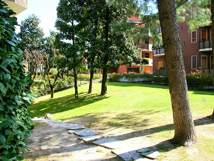 Immagine 3 di Camera in affitto  in Via dell'Assunta a Milano