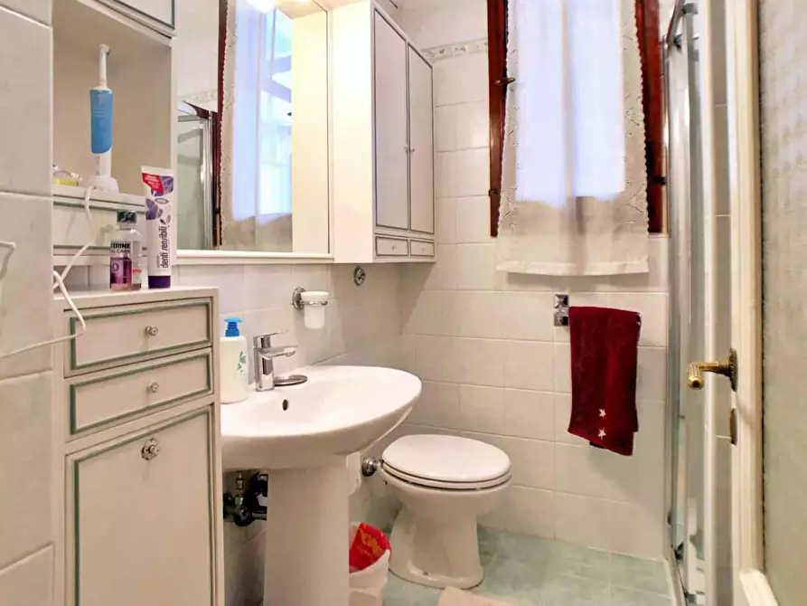 Immagine 6 di Camera condivisa in affitto  in Via Luigi Pulci a Firenze