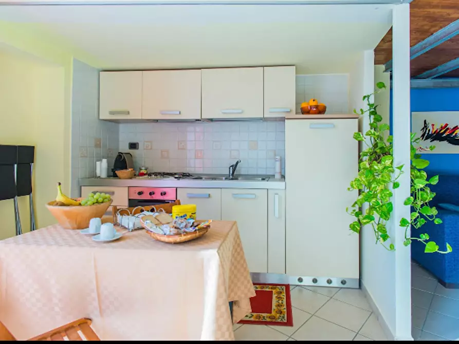 Immagine 5 di Appartamento in affitto  in Via Gioacchino Toma a Napoli