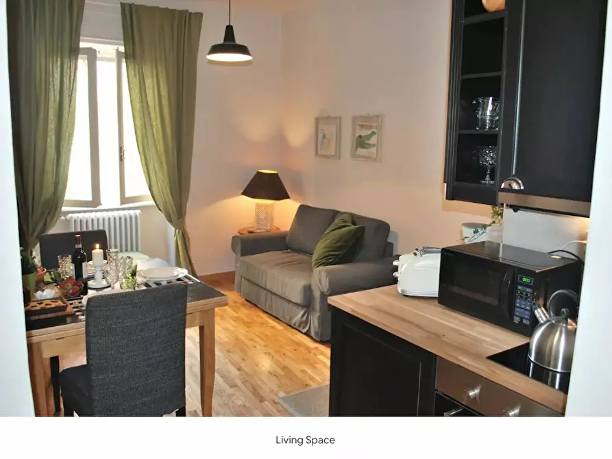 Immagine 4 di Appartamento in affitto  in Borgo Santi Apostoli a Firenze