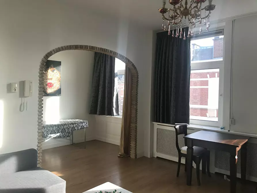 Immagine 1 di Appartamento in affitto  in Newtonstraat a 's-Gravenhage