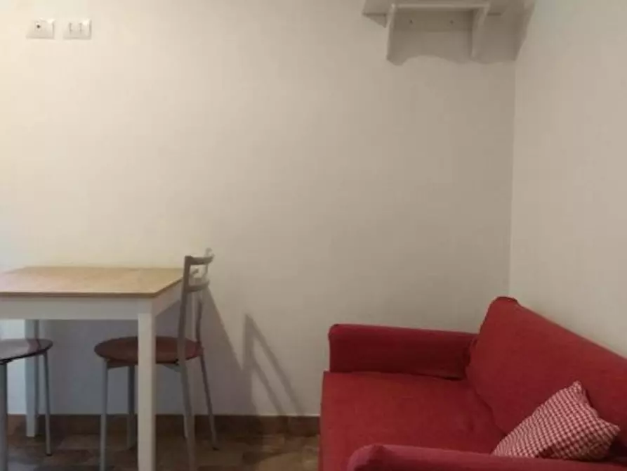 Immagine 4 di Camera in affitto  in Via Alfredo Catalani a Firenze