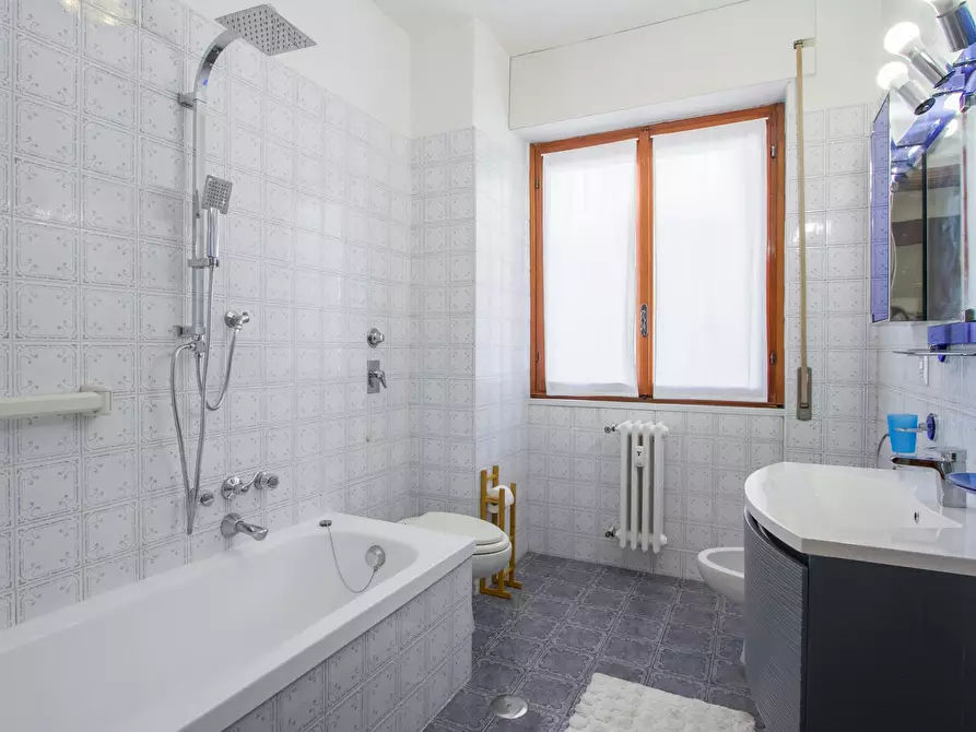 Immagine 9 di Camera condivisa in affitto  in Via Savona a Milano