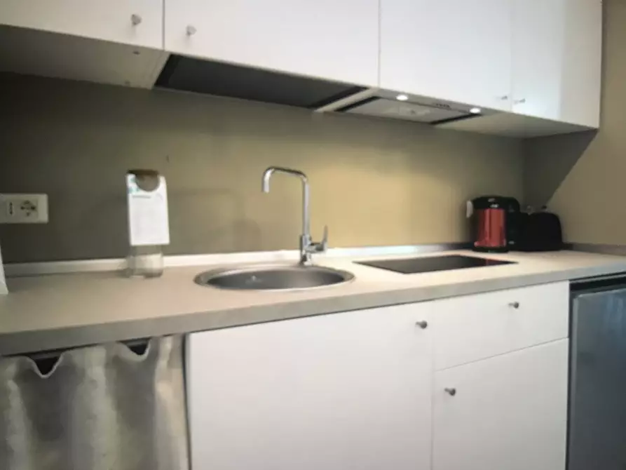 Immagine 7 di Appartamento in affitto  in Via Giovanni Battista Sammartini a Milano