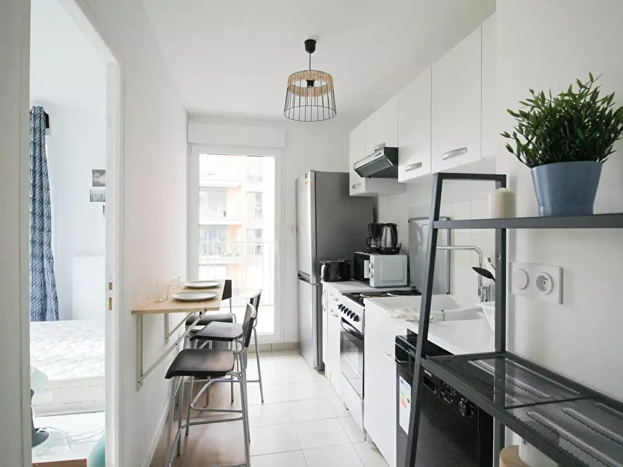Immagine 5 di Camera in affitto  in Rue Mozart a Clichy