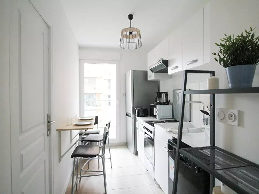 Immagine 4 di Camera in affitto  in Rue Mozart a Clichy