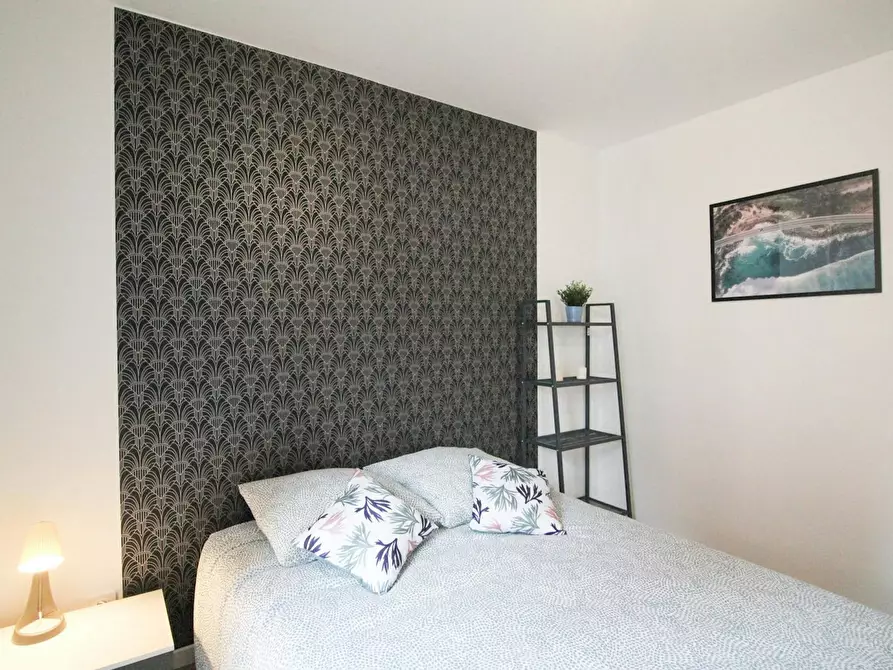 Immagine 2 di Camera in affitto  in Rue Mozart a Clichy