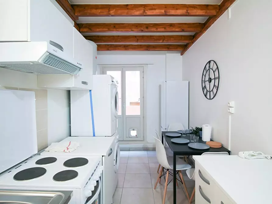 Immagine 4 di Camera in affitto  in Montée Saint-Barthélemy a Lyon 05