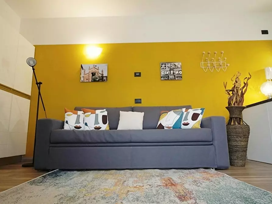 Immagine 2 di Appartamento in affitto  in Via Giuseppe Candiani a Milano