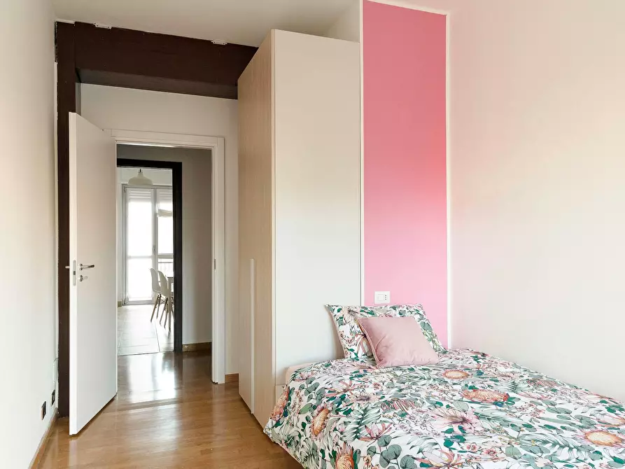 Immagine 10 di Appartamento in affitto  in Viale Carlo Troya a Milano