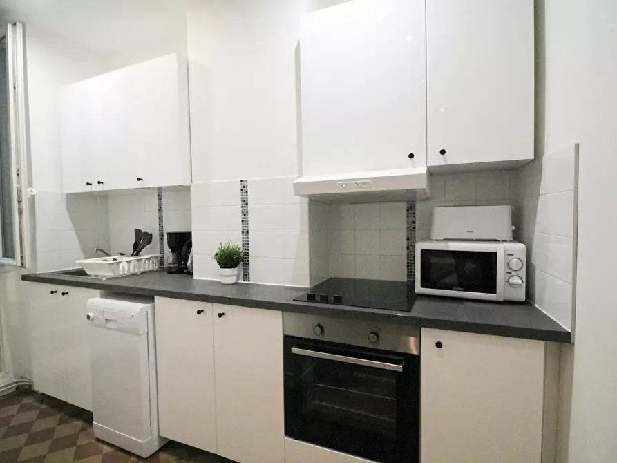 Immagine 5 di Camera in affitto  in Rue Jean-François Lépine a Paris 18