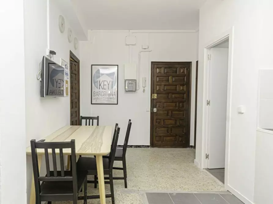 Immagine 7 di Camera in affitto  in Carrer de Vila i Vilà a Barcelona