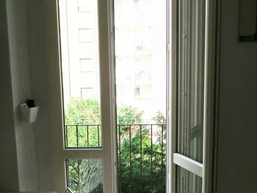Immagine 5 di Appartamento in affitto  in Via Antonio Mambretti a Milano