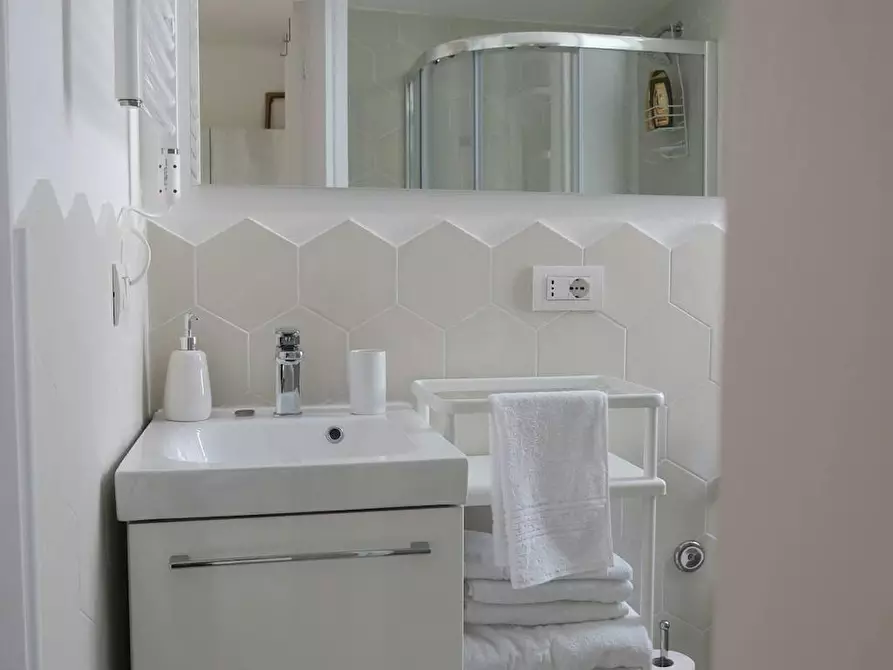 Immagine 8 di Appartamento in affitto  in Via Antonio Mambretti a Milano