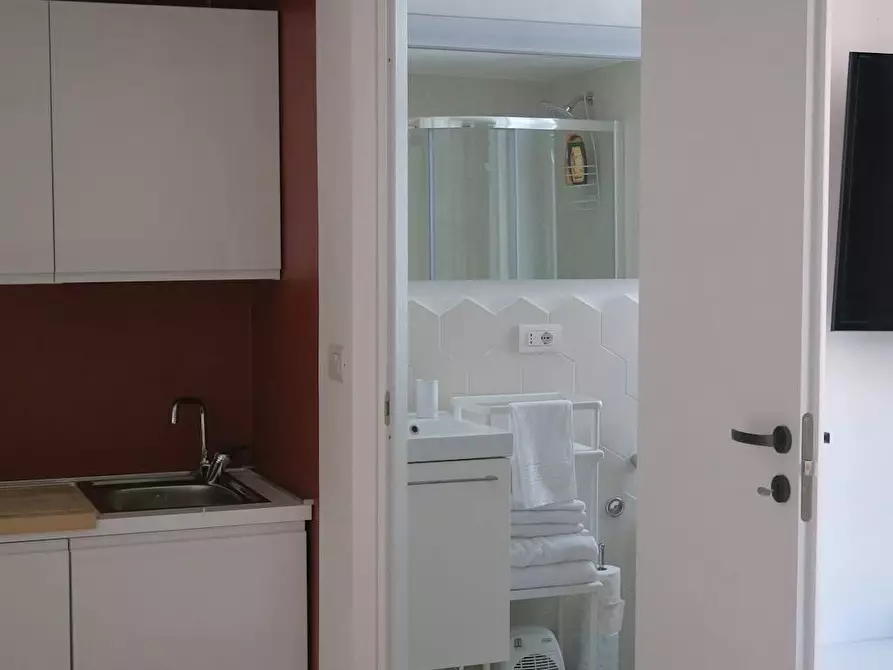 Immagine 6 di Appartamento in affitto  in Via Antonio Mambretti a Milano