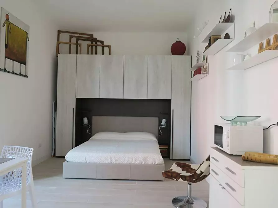 Immagine 1 di Appartamento in affitto  in Via Antonio Mambretti a Milano