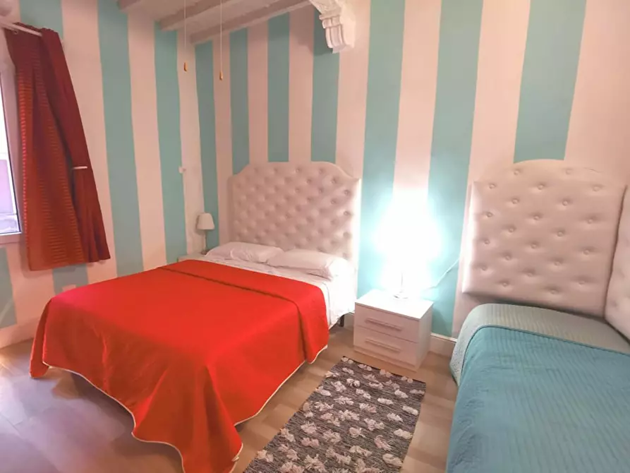 Immagine 10 di Appartamento in affitto  in Via dei Serragli a Firenze