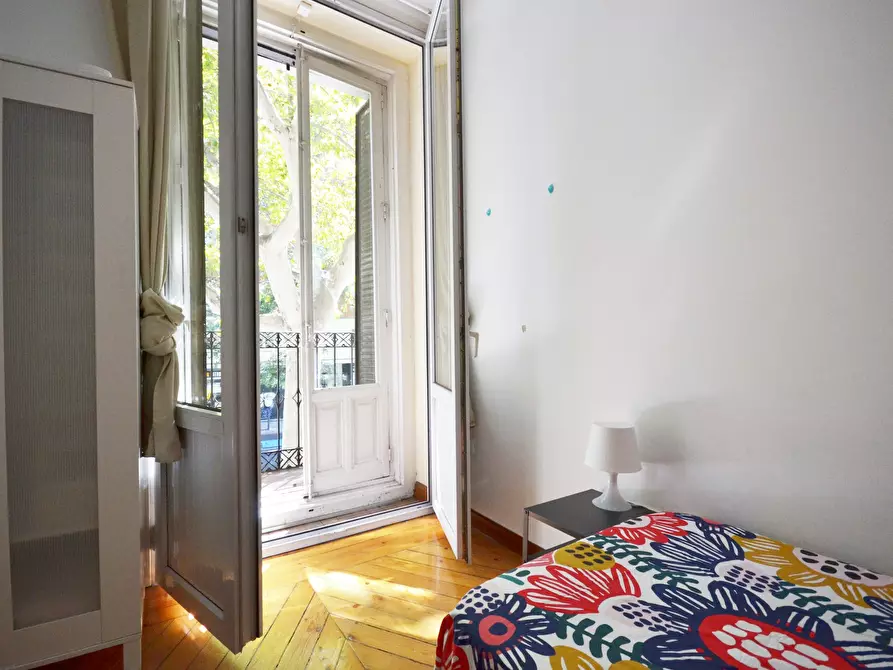 Immagine 6 di Camera in affitto  in Calle de Alberto Aguilera a Madrid