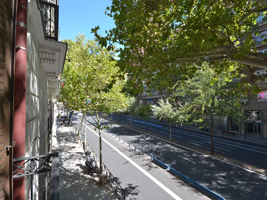 Immagine 5 di Camera in affitto  in Calle de Alberto Aguilera a Madrid