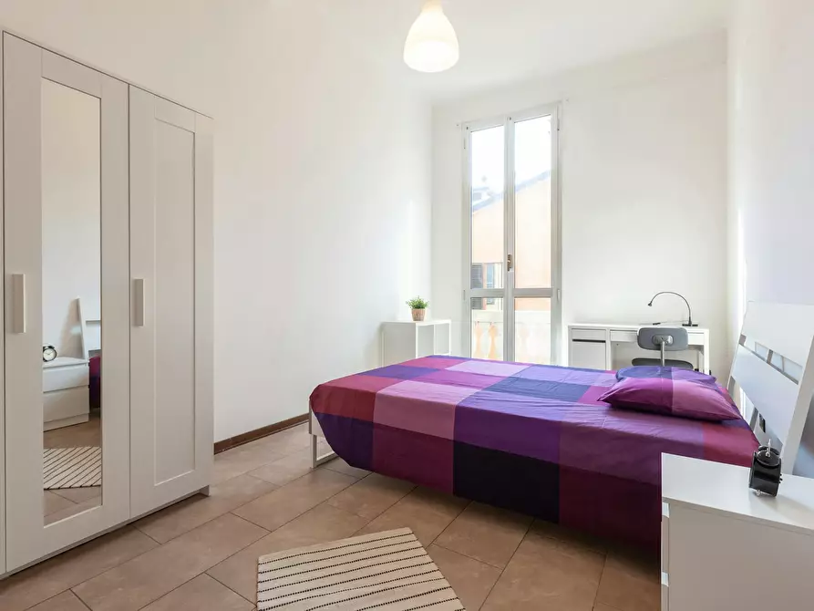 Immagine 1 di Camera in affitto  in Via Giuseppe Petroni a Bologna